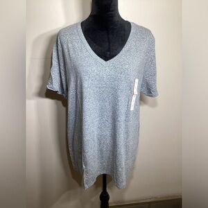 Ava & Viv Grey Tshirt Size 1X